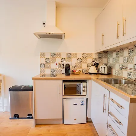 Eyre View - 1 * Galway